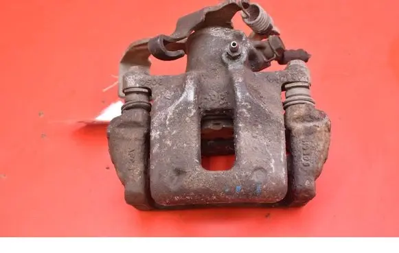 Toyota Auris E180 Rear brake caliper 