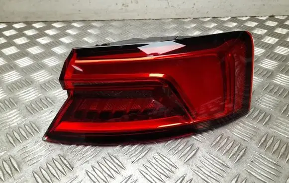 Audi A5 8T 8F Rear/tail lights 8W6945092C