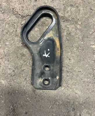 Opel Zafira B Radiator mount bracket 