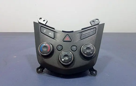 Chevrolet Aveo Climate control unit 95076683