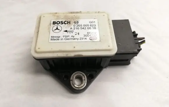 Mercedes-Benz A W169 ESP acceleration yaw rate sensor A2165420018