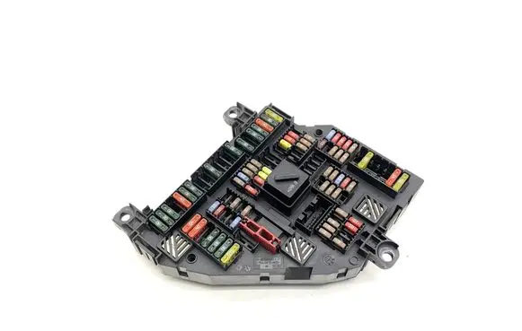 BMW 5 F10 F11 Fuse module 9264923 926492301