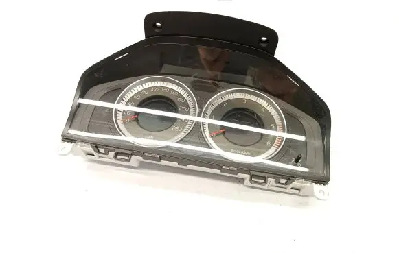 Volvo V60 Speedometer (instrument cluster) 31327582AA 36000918 69399870U