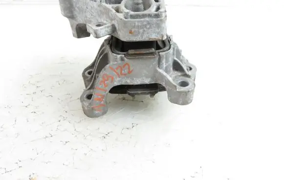 Mini One - Cooper Clubman R55 Gearbox mounting bracket G2245106