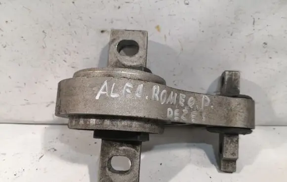Alfa Romeo Brera Gearbox mount