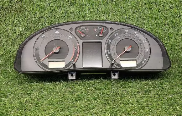Skoda Superb B5 (3U) Speedometer (instrument cluster) 3U0920940A
