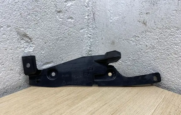 Ford Mondeo MK IV Panel trim 7S71A042B60AC 133870
