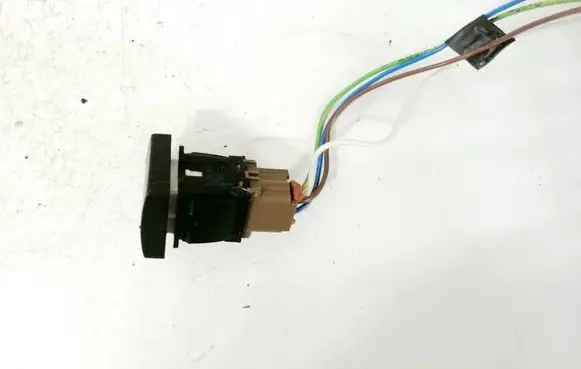 Peugeot 607 Seat heating switch 9636036977 261454