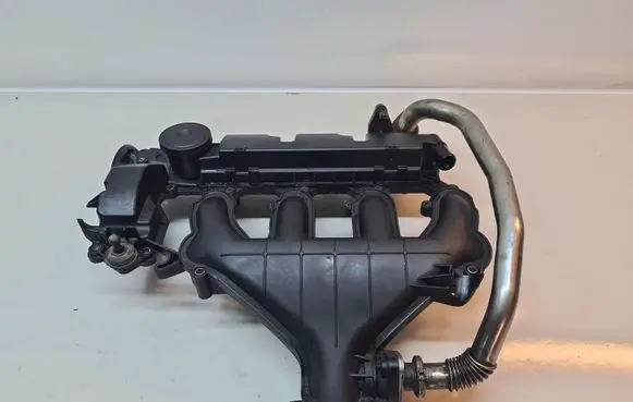 Citroen C8 Intake manifold 9662688980