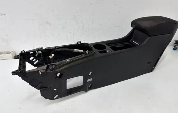Opel Astra J Center console 13258342 3258342 1696512