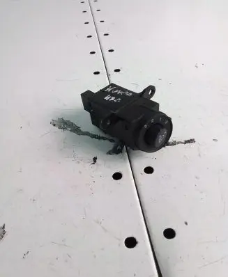 Honda Civic Headlight level height control switch M30421