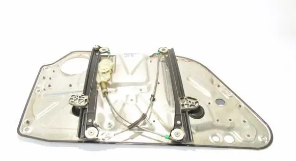 Volkswagen Phaeton Rear window lifting mechanism without motor 3D7839402E