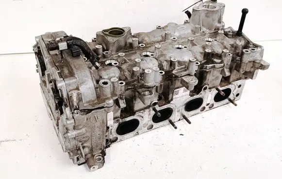 Mercedes-Benz CLA C117 X117 W117 Engine head A2700150400 A2700102502 R27001620