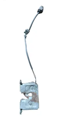 Engine bonnet/hood lock/catch