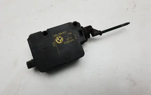 BMW 3 E46 Central locking motor 8353013 6711 40620431