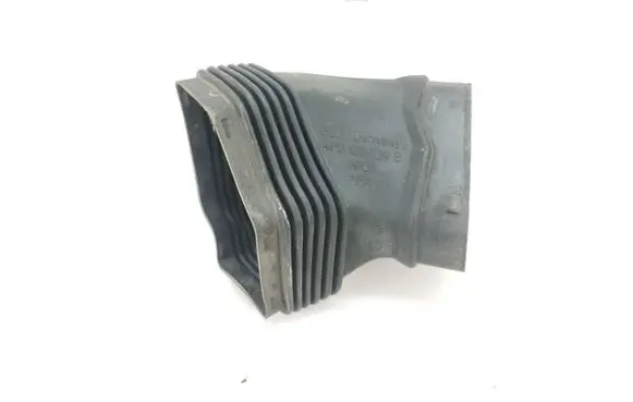 Audi A6 S6 C6 4F Air intake duct part 4F0129739B