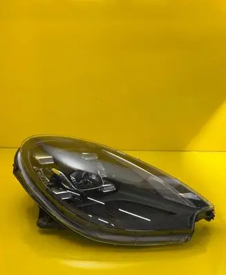 Porsche Macan (95B) Headlight/headlamp 95B941006F