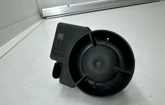 Tesla Model S Alarm system siren 101586000A 380716