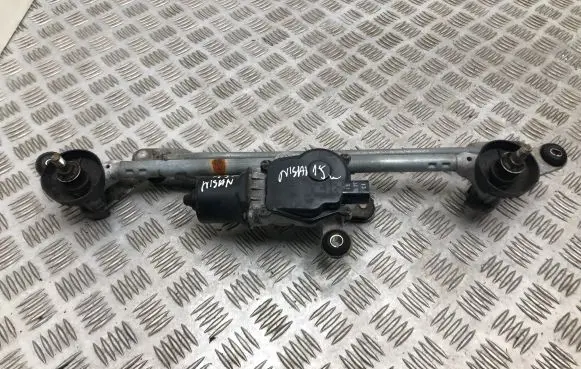 Nissan Qashqai Front wiper linkage and motor 5510C003