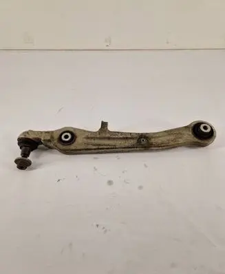 Audi A8 S8 D3 4E Front lower control arm/wishbone 4E0407155C