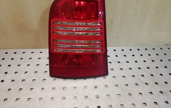 Skoda Octavia Mk1 (1U) Rear/tail lights 1U9945095B 1U9945111B