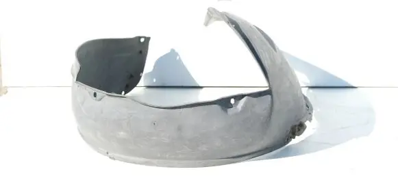 Audi A6 S6 C4 4A Front wheel arch liner splash guards 4A0821172