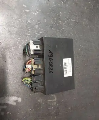 Skoda Octavia Mk1 (1U) Comfort/convenience module 1C0959799A 5DK00821300