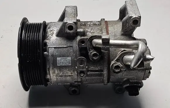 Toyota RAV 4 (XA30) Air conditioning (A/C) compressor (pump) 4472601256 02J03994 5SE12C