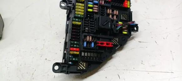 BMW X4 F26 Fuse module 9315151