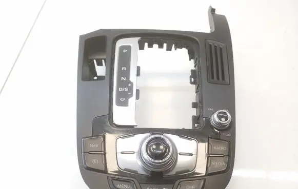 Audi A5 8T 8F Head unit multimedia control 8T0919611K