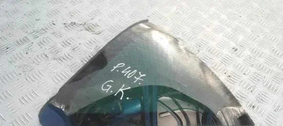 Peugeot 407 Rear vent window glass 