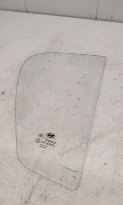 Hyundai i20 (PB PBT) Rear vent window glass 43R00097
