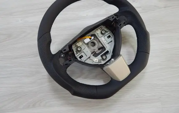 Opel Astra H Steering wheel