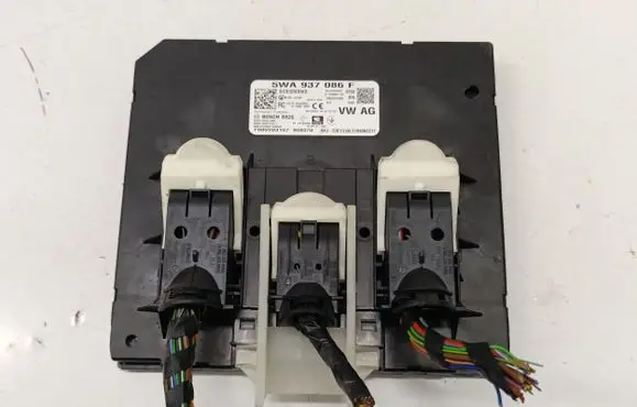 Audi A3 8Y Comfort/convenience module 5WA937086F