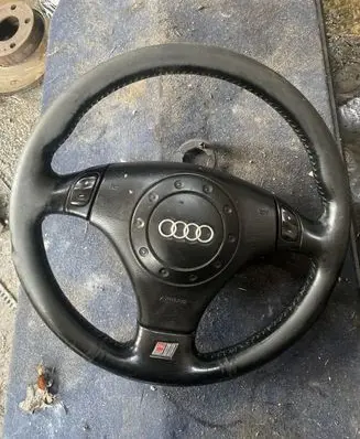 Audi A6 S6 C5 4B Steering wheel