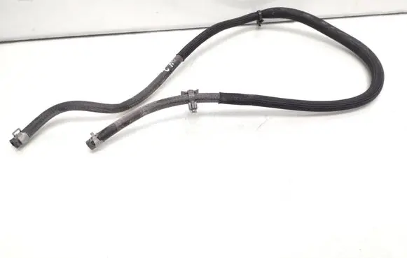 Nissan Navara D40 Engine coolant pipe/hose