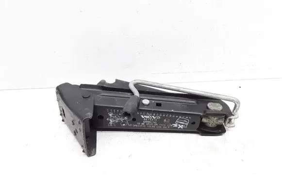 Volvo XC70 Lift Jack 8679370