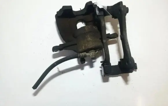 Toyota Corolla Verso AR10 Front brake caliper