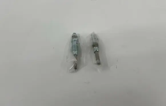 Ligier JS 50 Glow plug 