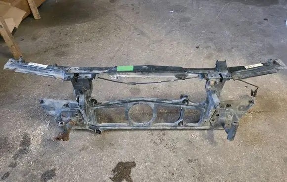 BMW 7 E38 Radiator support slam panel 
