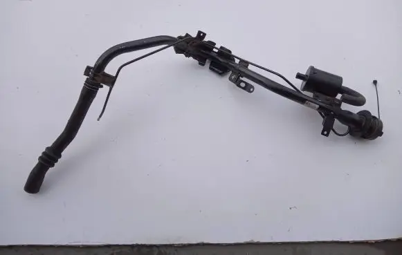 Mazda CX-7 Fuel tank filler neck pipe EG21-42231