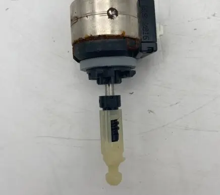 Headlight part