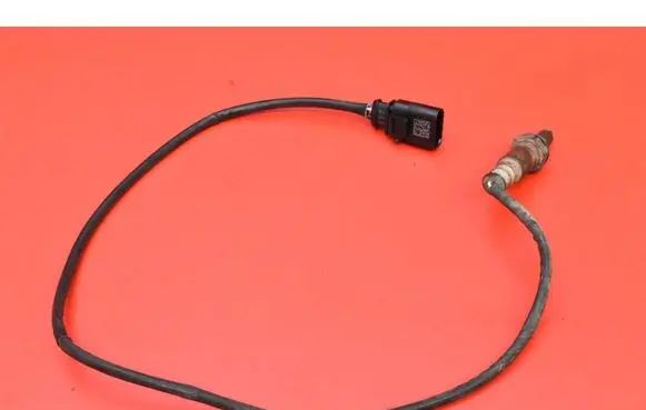 Skoda Octavia 985 Lambda probe sensor 04E906262GG