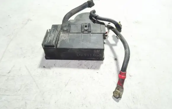 Opel Zafira A Fuse module 09131668