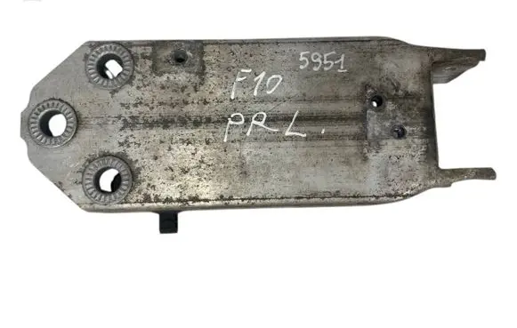 BMW 5 F10 F11 Front bumper shock/impact absorber 