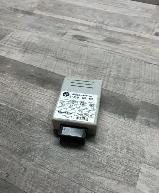 BMW 1 E81 E87 Tailgate/trunk control unit/module 61359167197 104216 5WK10421F