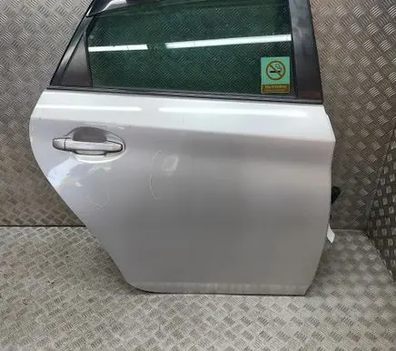 Toyota Prius (XW30) Rear door 6700347080