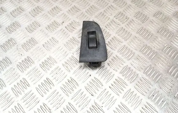 Toyota Avensis T250 Electric window control switch 7423205160 8656