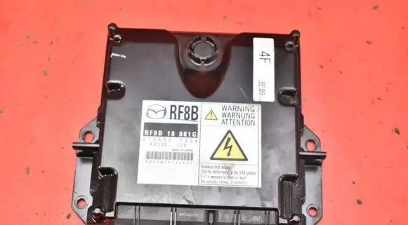 Mazda 3 I Engine control unit/module ECU RF8B18881G
