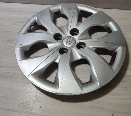 Hyundai i20 (GB IB) R15 wheel hub/cap/trim 52960C8001